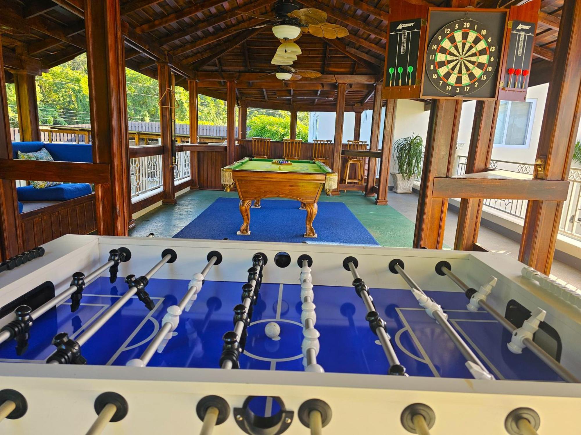 Mais Oui Villa Discovery Bay Exterior foto